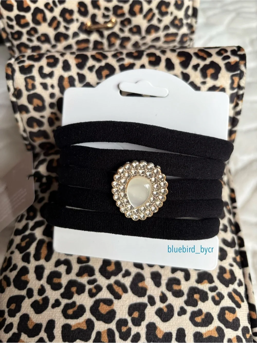Teardrop Black Hair Ties with Pearl and Gold Accent